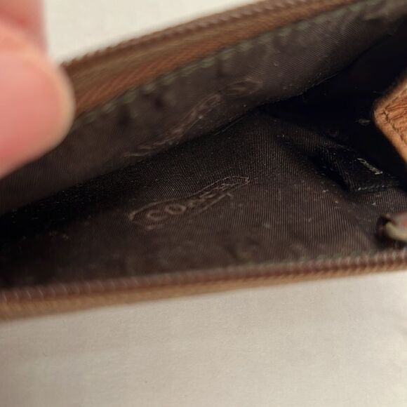 Coach brown mini logo key holder ID holder - Picture 8 of 8